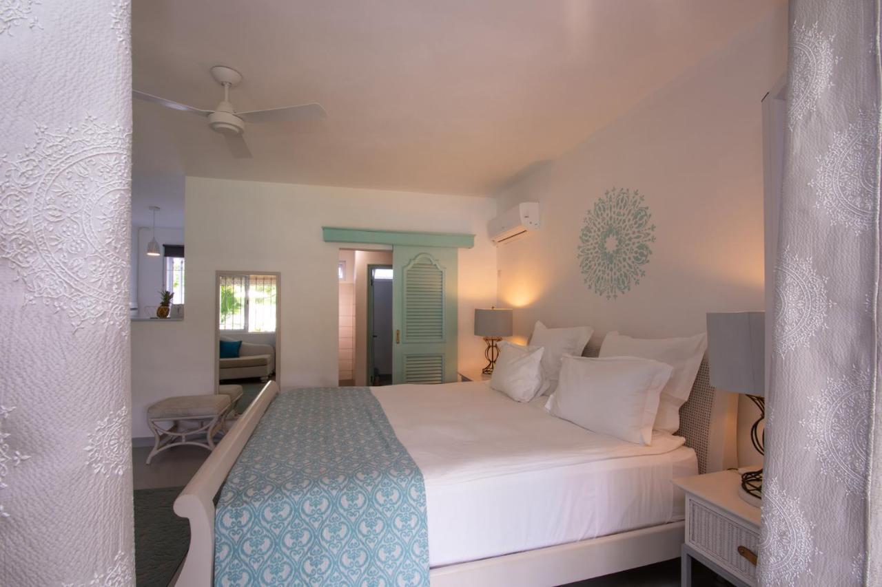 Le Mandala Moris Guesthouse Pointe Aux Canonniers Grand-Baie Eksteriør billede