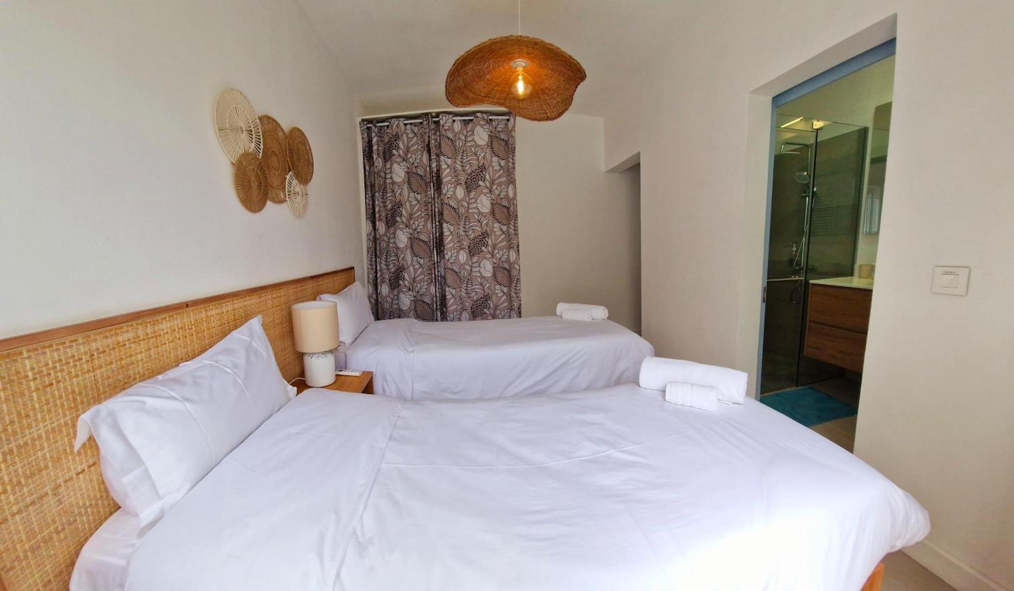 Le Mandala Moris Guesthouse Pointe Aux Canonniers Grand-Baie Eksteriør billede